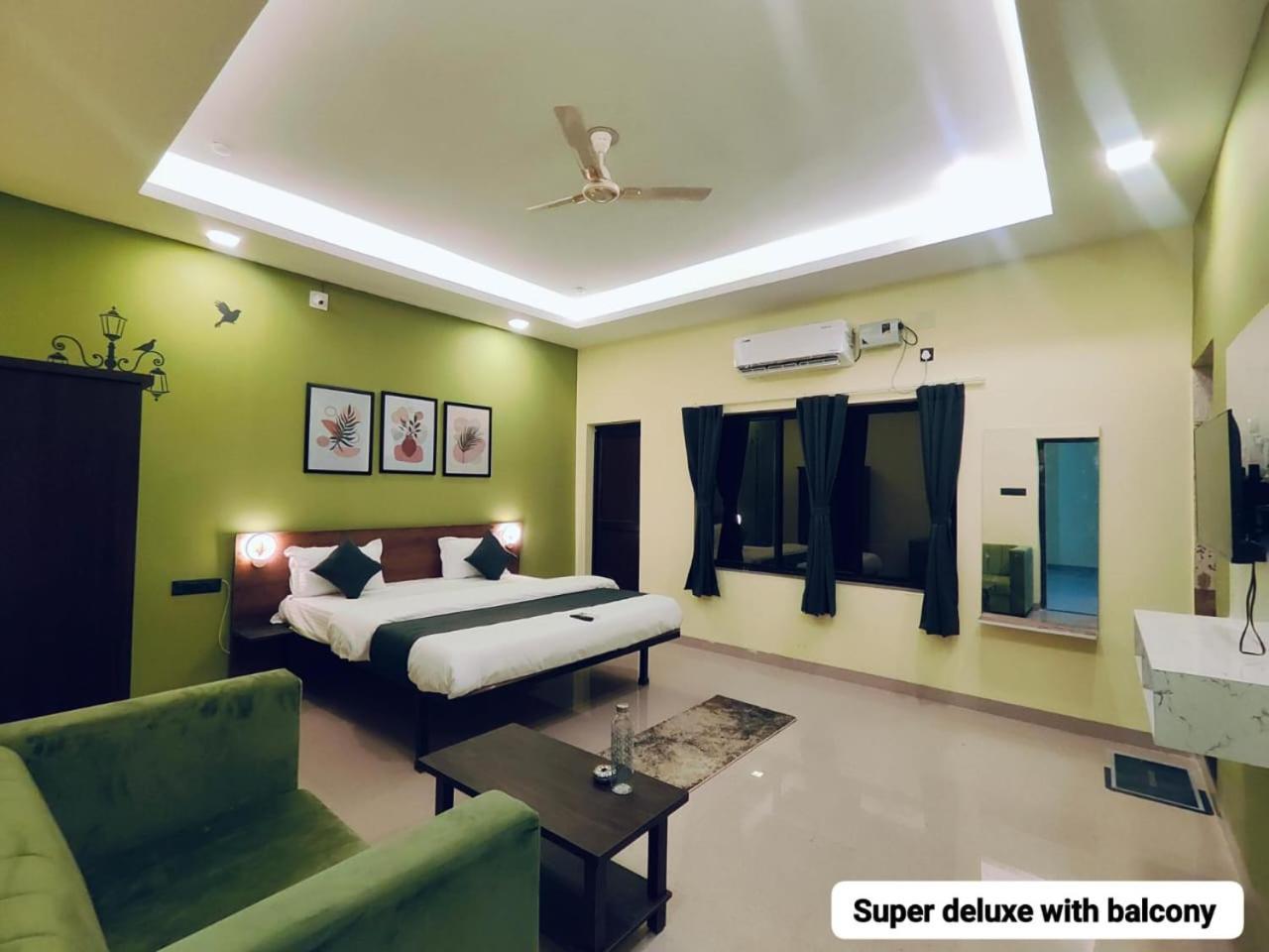 Emerald Euphoria The Luxury Stay Near Infocity Best Seller Бхубанешвара Экстерьер фото